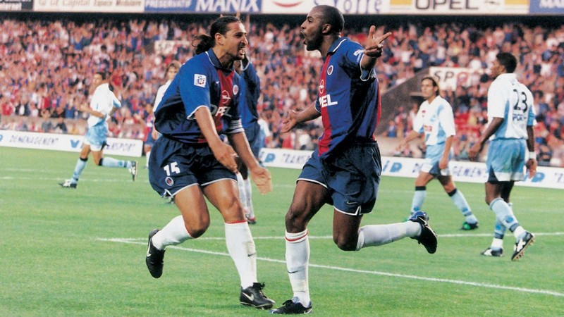 George Weah và Pauleta cũng từng là những cái tên tạo nên tên tuổi của PSG George Weah và Pauleta cũng từng là những cái tên tạo nên tên tuổi của PSG